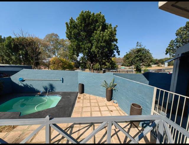 3 BEDROOM TOWNHOUSE FOR SALE IN WATERKLOOF GLEN